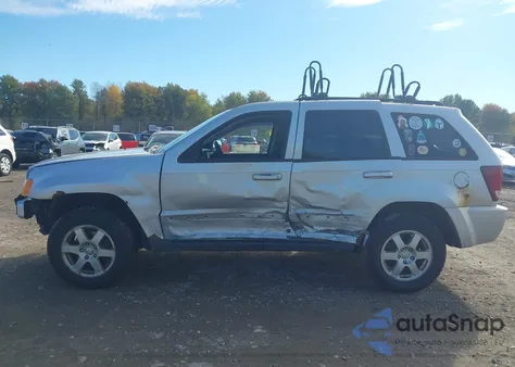 2010 Jeep Grand Cherokee Laredo z USA, uszkodzony, nr VIN 1J4PR4GK4AC133647